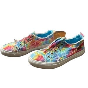 Blowfish Play Rainbow Tie Dye Canvas Slip On Sneakers Women’s Size 7.5